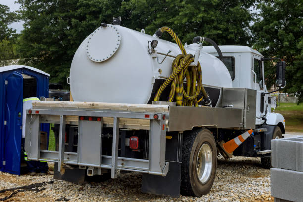 Best Porta potty rental near me  in Oakton, VA
